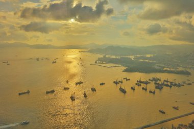 Taş kesiciler konteyner terminal Hk por köprü