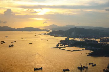 Taş kesiciler konteyner terminal Hk por köprü