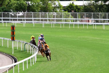 hk en prestijli yarışlarında birini