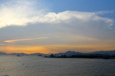 Güneş Batı kowloon promenade, hong kong ayarla