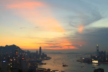 İskoç hil günbatımı hong kong şehir manzarası