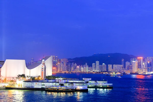 Hong 香港维多利亚港和城市背景 — 图库照片