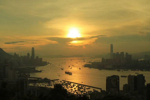 Skoç Hil Günbatımı Hong Kong Şehir Manzarası — Stok fotoğraf