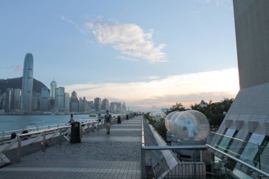 Liman, Tsim Sha Tsui sahil şeridi