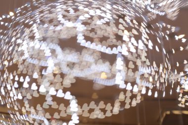 Bulanık ışıklar şeklinde