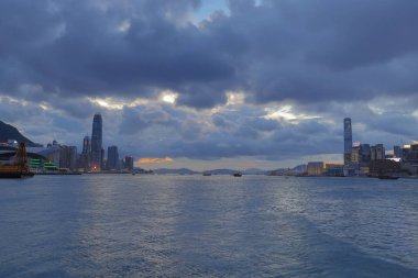 Victoria harbour view ve Hong Kong skylin