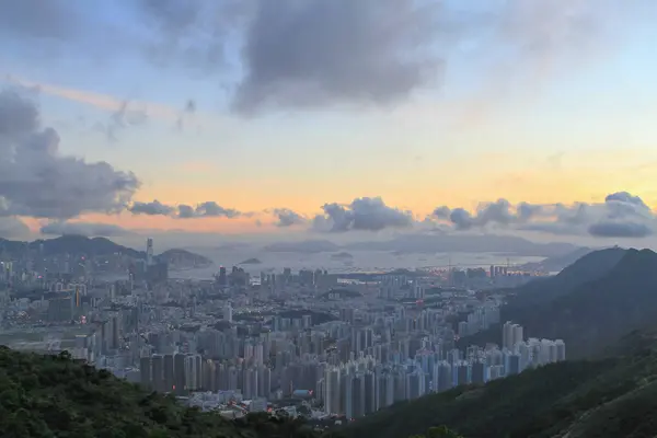 飞山九龙峰城市景观天际线 — 图库照片