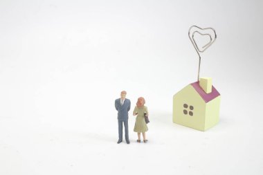 Alış ve satış evi iki figür ile