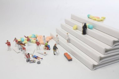 hasta acil tıbbi ekip yardım 