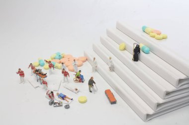 hasta acil tıbbi ekip yardım 