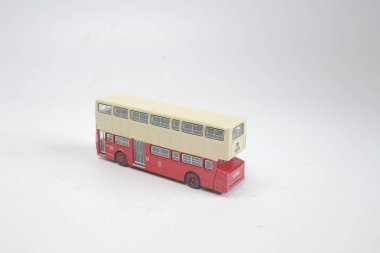 izole eski Sovyet otobüs modeli 