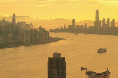 bir Victoria Devils ayında en yüksek görüldüğü gibi liman