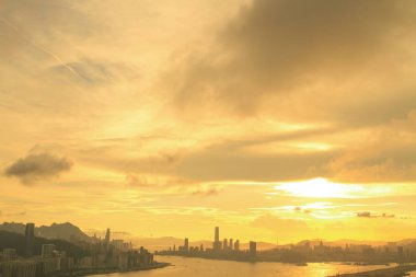 bir Victoria Devils ayında en yüksek görüldüğü gibi liman