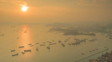 West Kowloon stonecutters köprüde sunse