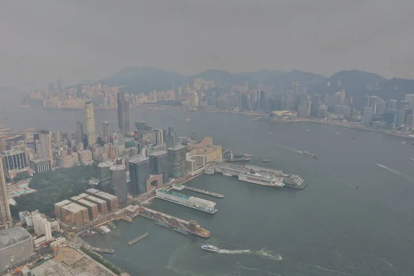 Kentsel Gökdelenler Ile Hong Kong Şehir Havadan Görünümü — Stok fotoğraf