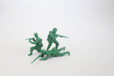 eğlenceli mini figür asker sergilenen bir
