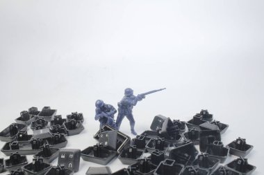 eğlenceli mini figür asker sergilenen bir