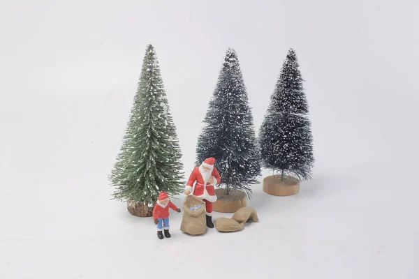 Een Lief Van Kleine Kerstman Figuur — Stockfoto