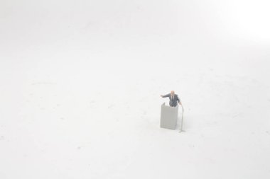 hoparlör mini figürü konuşma