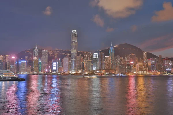 Victoria Limanı Hong Kong Manzarası Gece 2018 — Stok fotoğraf