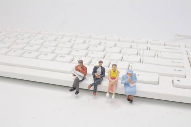 Şekil alay oturup anahtar yönetim kurulunda 