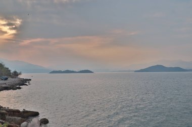 kıyı şeridi, shan Ma üzerinde güneş kümesi 