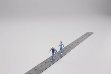 mini figür runner yarış kuralı