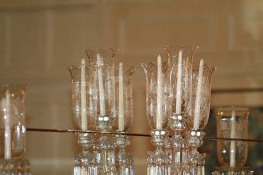 Düğünden. Ziyafet. Sandalye ve masa Konuklar için