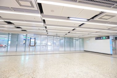 Batı Kowloon Demiryolu İstasyonu yolu 