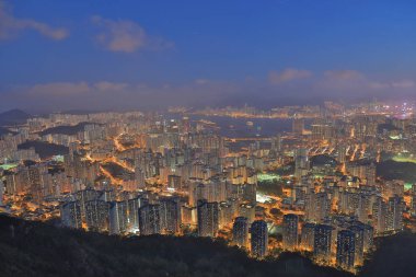gece görünümü Hk aslan roc görüntülemek