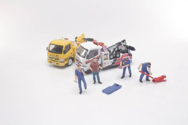 mini çalışan araba tamir ve Servisi