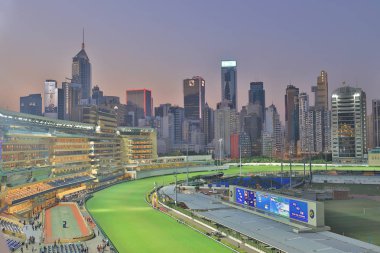 Happy Valley at yarış pisti oyunu jockey club 