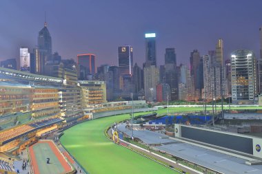 Happy Valley at yarış pisti oyunu jockey club 