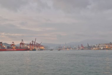 Kwai Tsing, Hk konteyner terminal bağlantı noktası