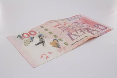 ayyaş banka dekontu üzerindeki mini figür