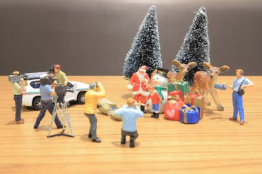 Film marker mni, Noel Baba