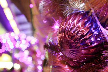 hk hong kong gece sahnede