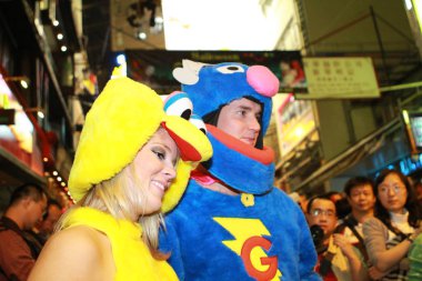 Hong Kong Cadılar Bayramı sırasında hayalet kostümü