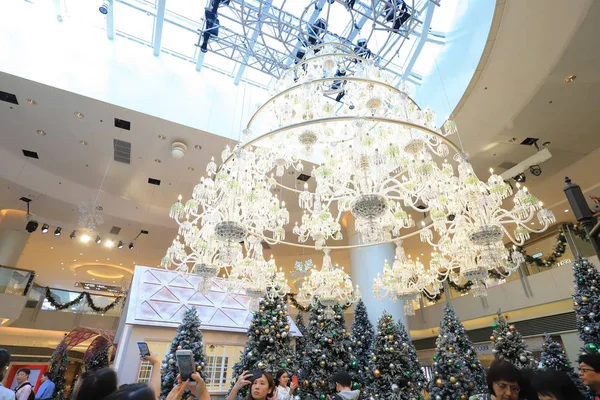 Árbol Navidad Con Decoración Dorada Compras — Foto de Stock