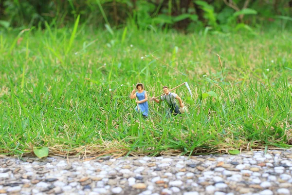 Die Gruppe Einer Lustigen Bauernfigur Freien — Stockfoto