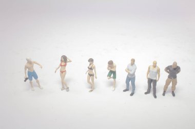 mini figür grup standı