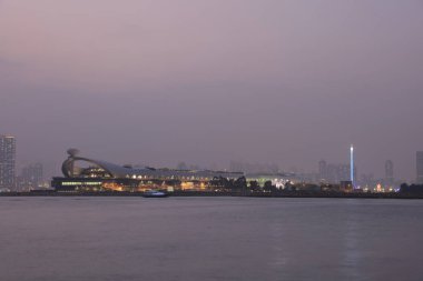bir hava kirliliği Hong Kong Adası üzerinde asılı