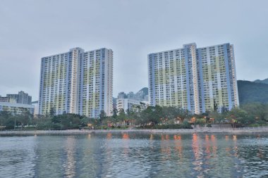 Lek Yuen köprüsünde xmas aydınlatma