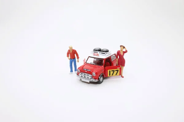 Uma Escala Mini Cooper Com Figura — Fotografia de Stock