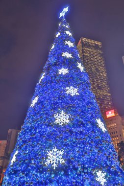 xmas ağacı büyük merkez hk, açık