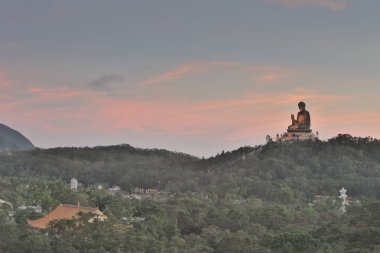 tian Tan Buda veya dev Buda heykeli