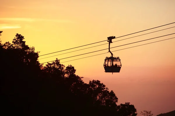 Coucher Soleil Sur Téléphérique Ngong Ping 360 — Photo