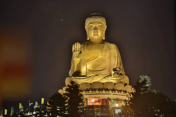 Light Giant Buddha Statue — Stock Photo, Image