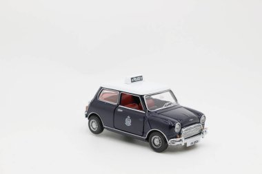 Mini Cooper bir ölçek şekil ile 