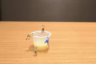 mini eğlenceli rakamın tırmanmak 